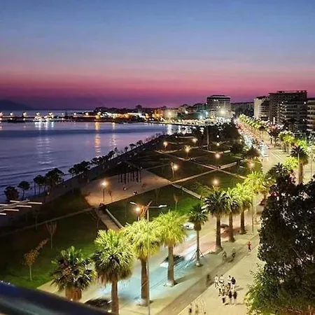Διαμέρισμα Suny Near Center Polisi i Vogel